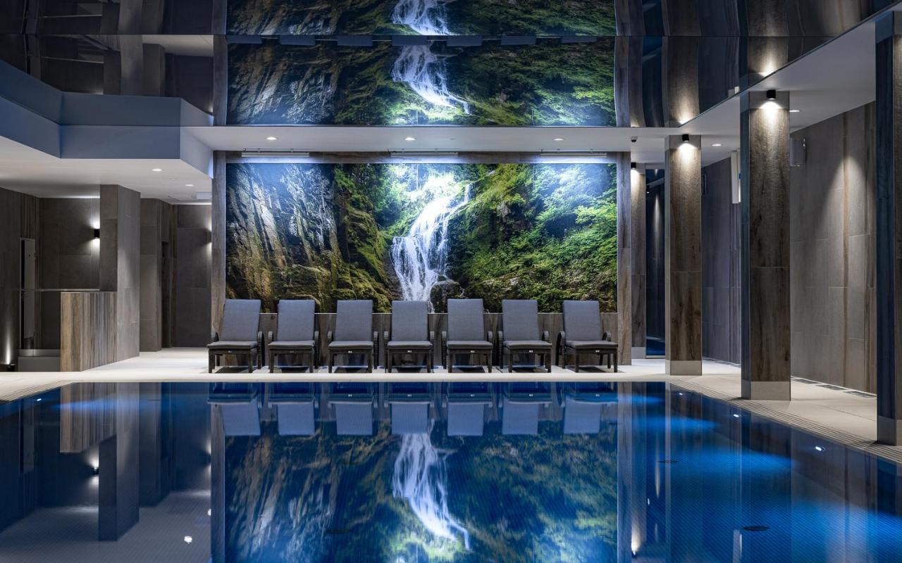 שצ'קלארסקה פוראובה Platinum Mountain Hotel&Spa מראה חיצוני תמונה The spa at The Dorchester